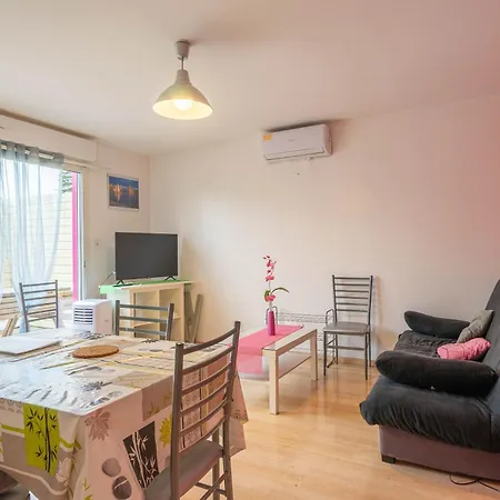 La Rochelle Apartment *